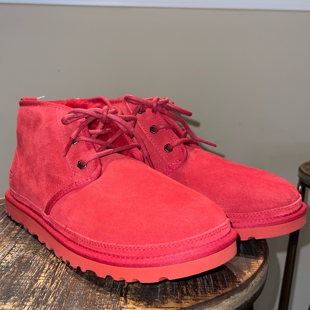 Red Neumel Uggs